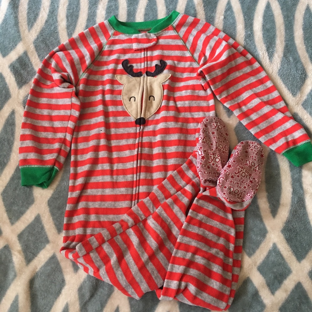 CARTER’s Christmas jammies